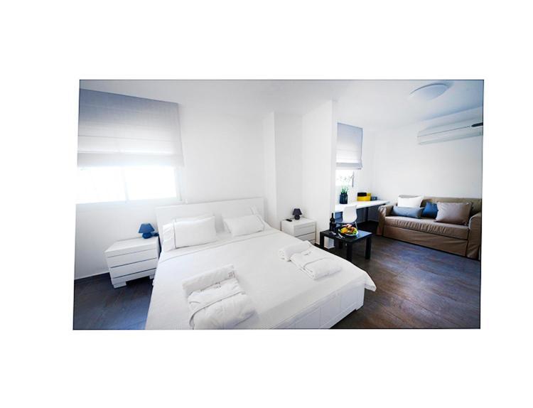 Boutique Apartment "Facing The Sea" Haifa Exterior foto